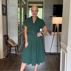 Elegant Green Midi Dress